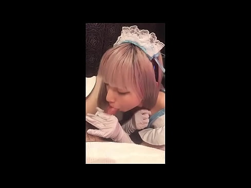 ❤️ Japanski idol [mayuka], kostim francuske sobarice, 1. dio, pušenje i drkanje losionom ❤️ Porno kod nas