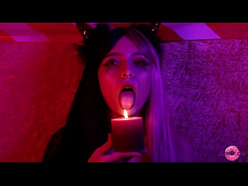 ❤️ Strastveno pušenje od seksi sukubusa s ispunjenim ustima ❤️ Porno kod nas